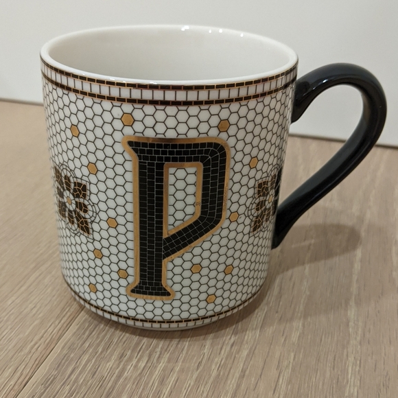 "P" Monogram Tile Mug - Picture 2 of 6